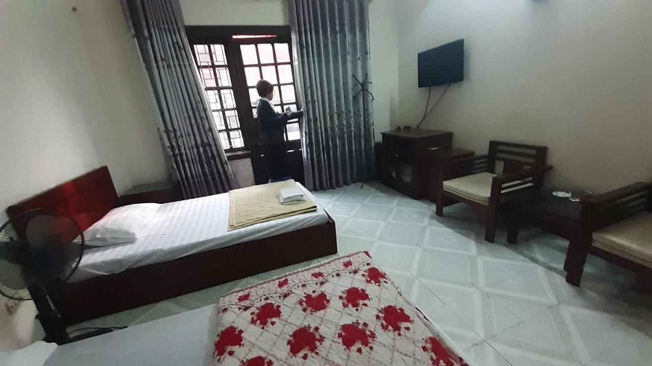 Oyo 681 Hoang Lan Guesthouse Hanoi Luaran gambar